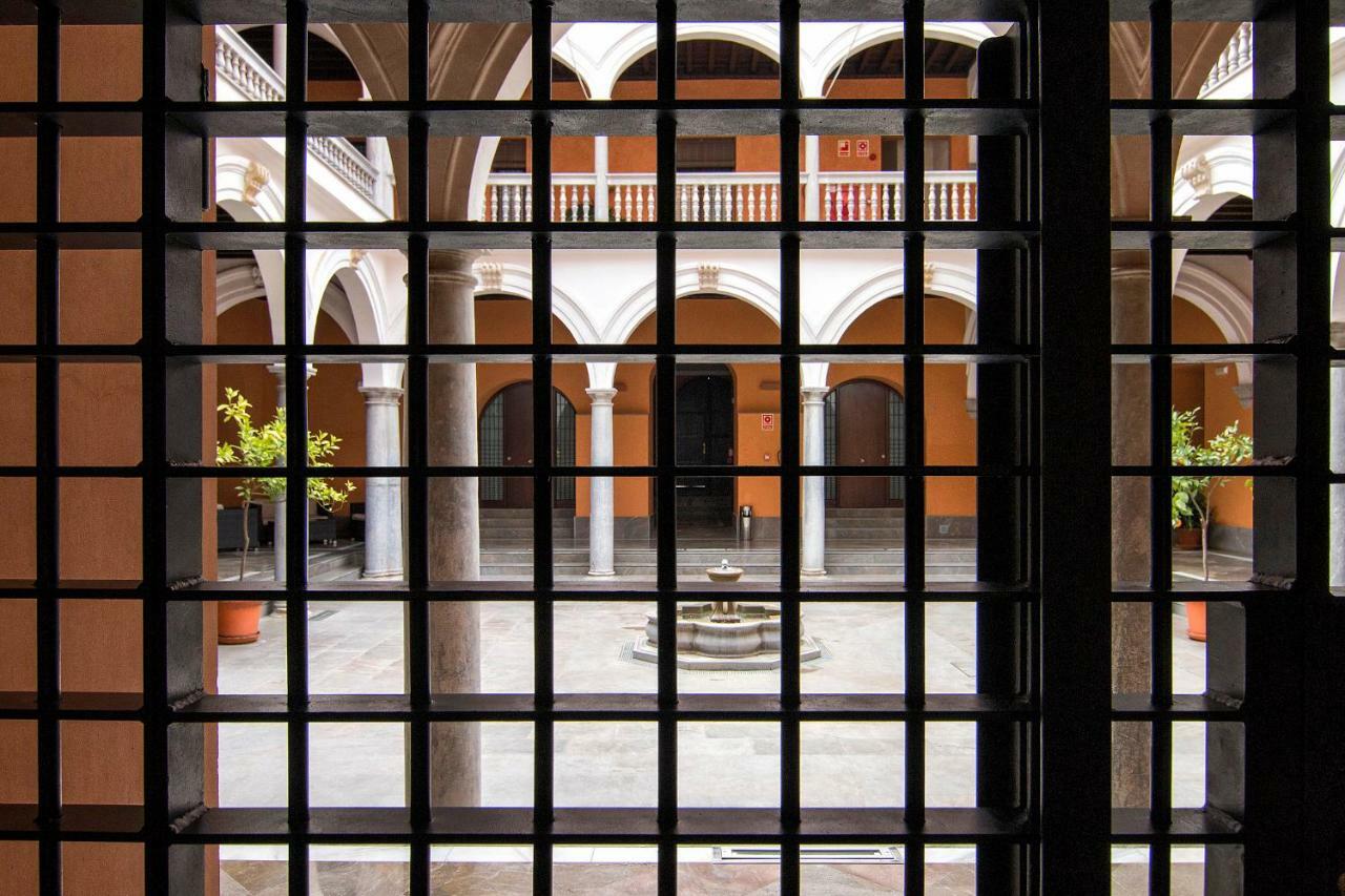 Apartamentos Palacio De Los Jeronimos Grenade Extérieur photo