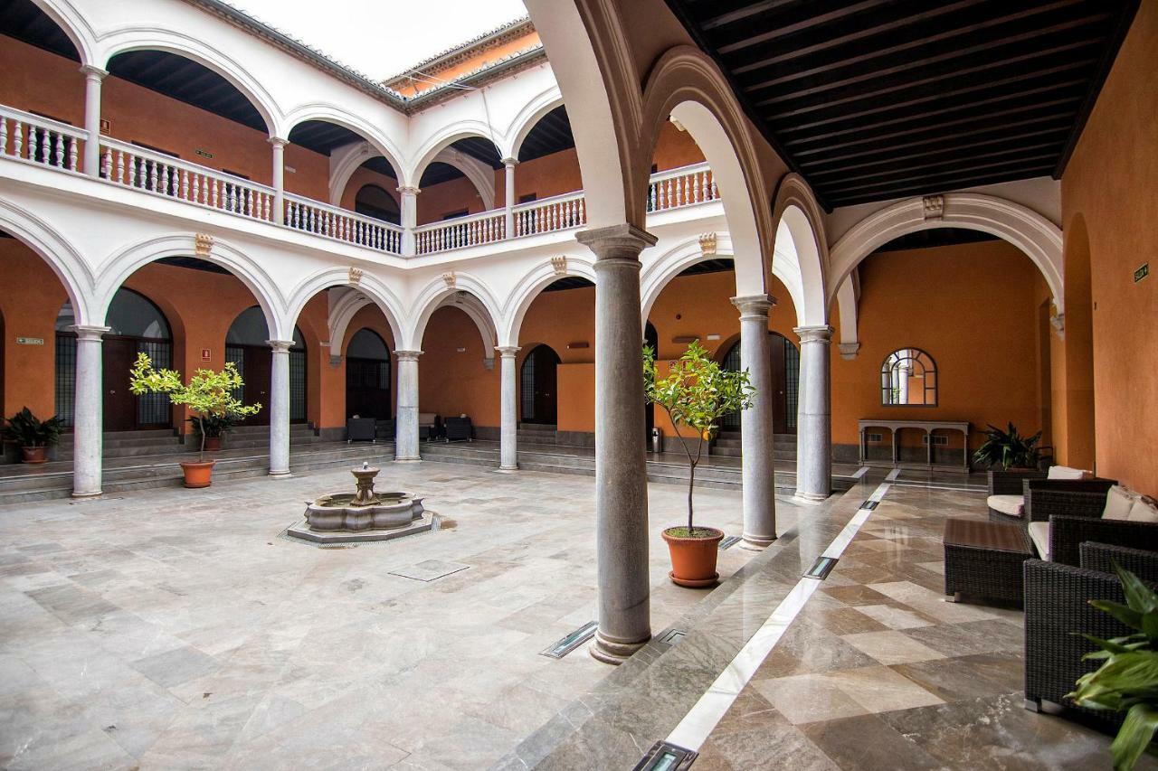 Apartamentos Palacio De Los Jeronimos Grenade Extérieur photo